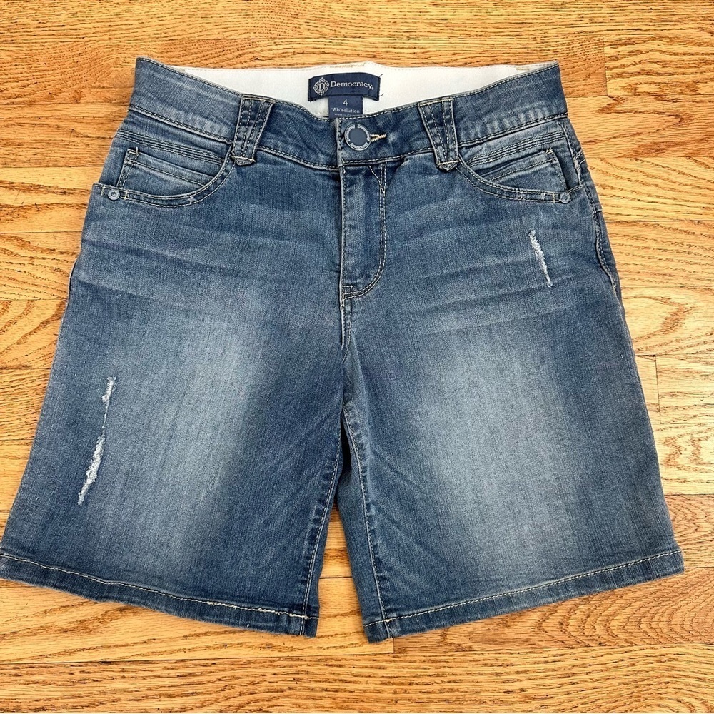 Democracy Absolution Indigo Denim Jean Shorts Size 4 - Picture 3 of 10
